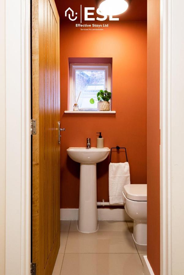 Elegant Apartment On Historic Cobbled High St Shrewsbury Town Centre Exteriér fotografie