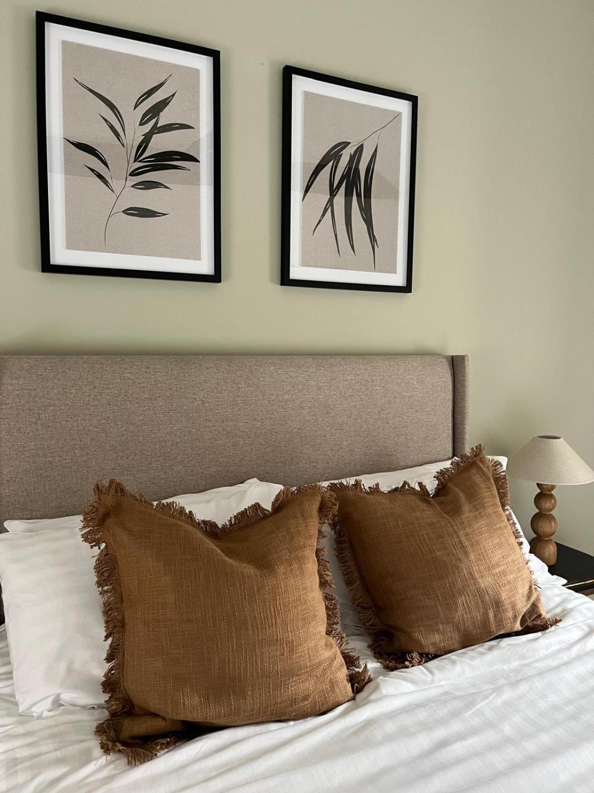 Elegant Apartment On Historic Cobbled High St Shrewsbury Town Centre Exteriér fotografie